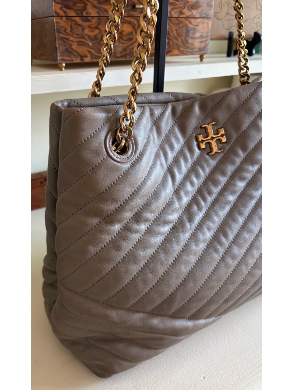 Tory Burch Kira Chevron Tote Shoulder Bag Classic Gray - Picture 15 of 16